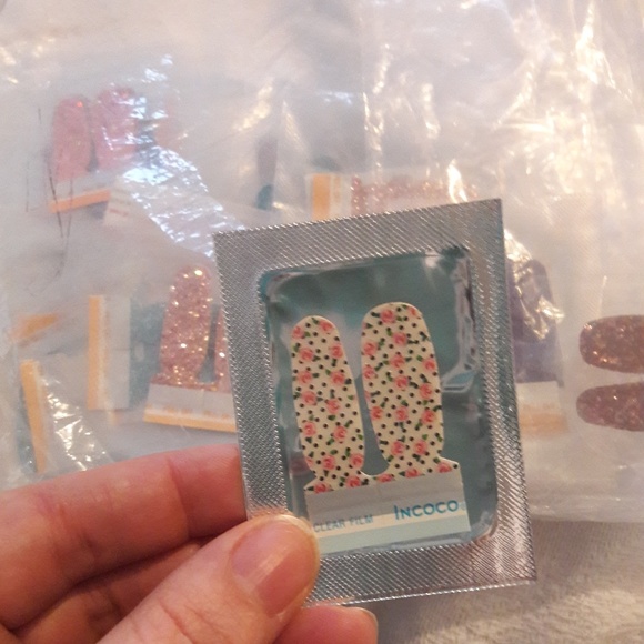 *free in bundle!* 1 twosies accent pack - Picture 4 of 7